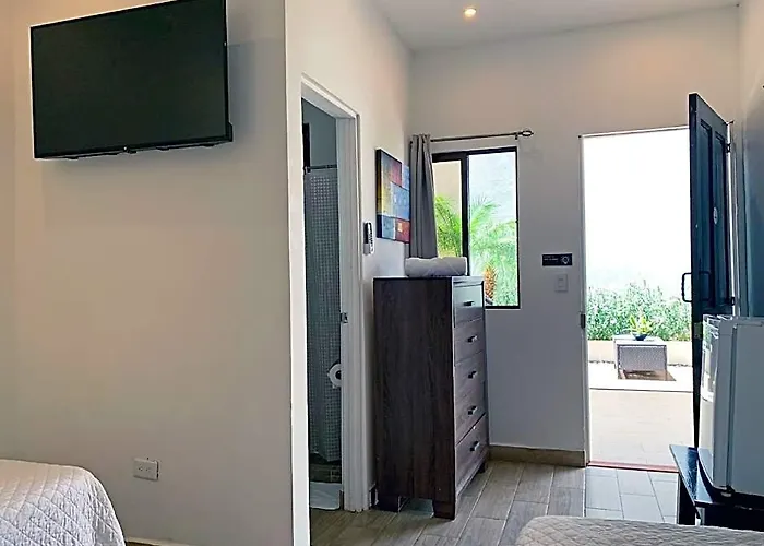 Hotel Surf Ranch Tamarindo